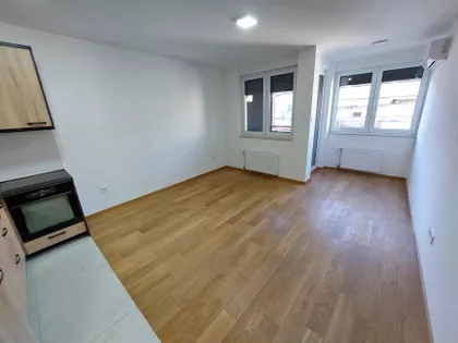 Bulevar Oslobođenja | 4zida.rs