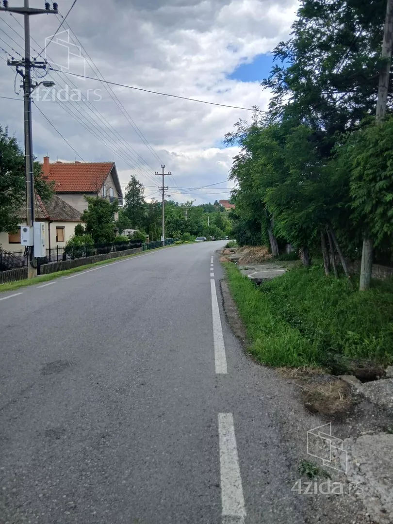3-etažna kuća | 4zida