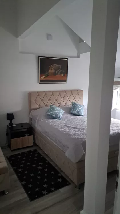 4. Konjičkog Puka 10 | 4zida.rs