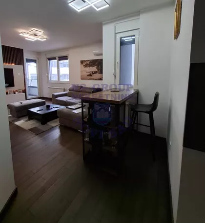 Bulevar Patrijarha Pavla (Somborski Bulevar) | 4zida.rs