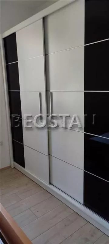 Zivka Petrovica | 4zida.rs