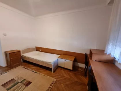 Trg Lazara Nešića | 4zida.rs