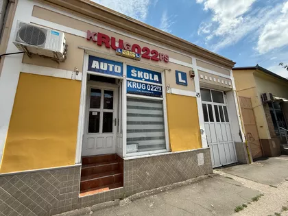 Železnička 45 | 4zida.rs