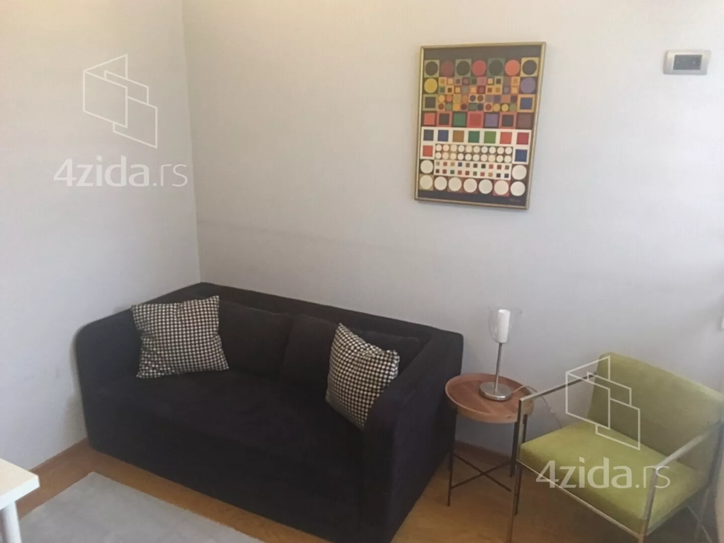 Troiposoban stan | 4zida