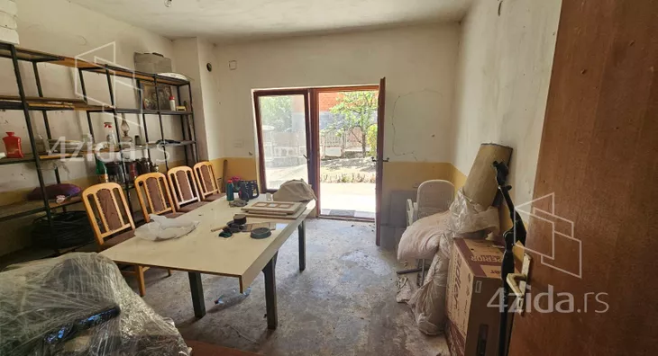 4-etažna kuća | 4zida