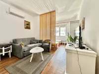 Gradska Bolnica, Zvezdara opština, Beograd | 4zida.rs