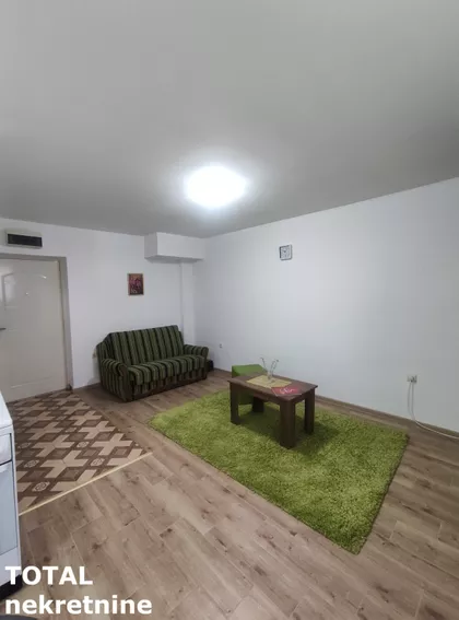 Cara Dušana | 4zida.rs