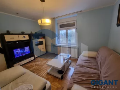 Ustanička | 4zida.rs