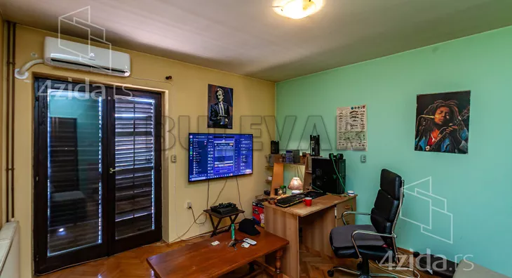 3-etažna kuća | 4zida