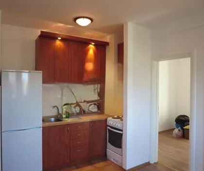 Lekino Brdo | 4zida.rs