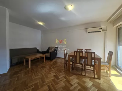 Jakšino igralište | 4zida.rs