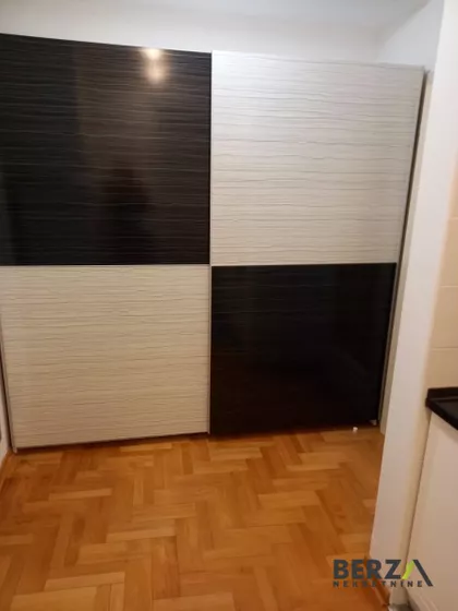 Jugovićevo | 4zida.rs