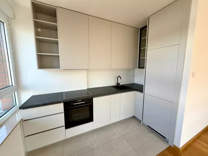 Radnička 2A | 4zida.rs