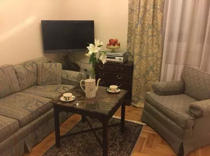 Učiteljsko Naselje | 4zida.rs