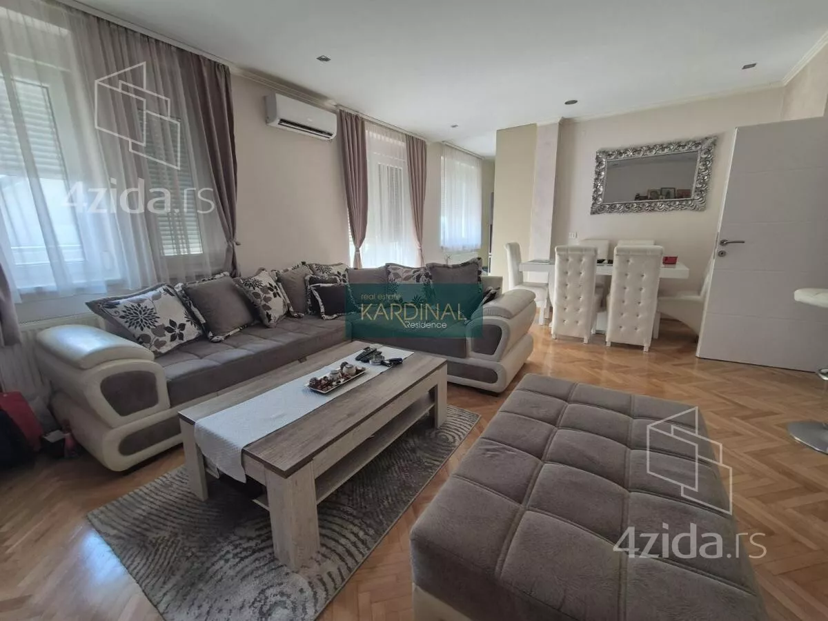 Troiposoban stan | 4zida