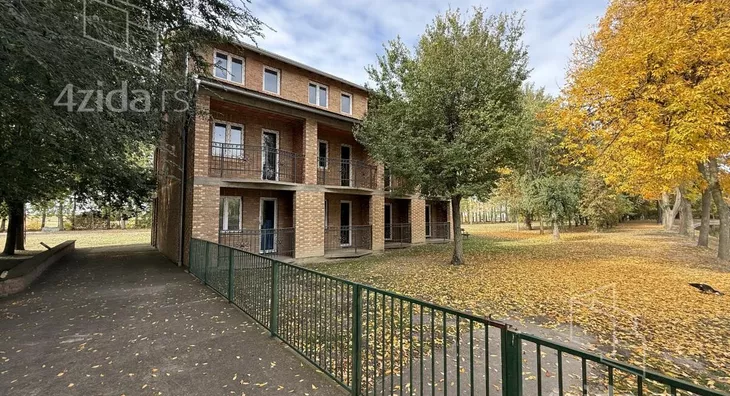 Ugostiteljski objekat | 4zida