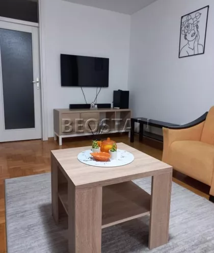 Jurija Gagarina | 4zida.rs