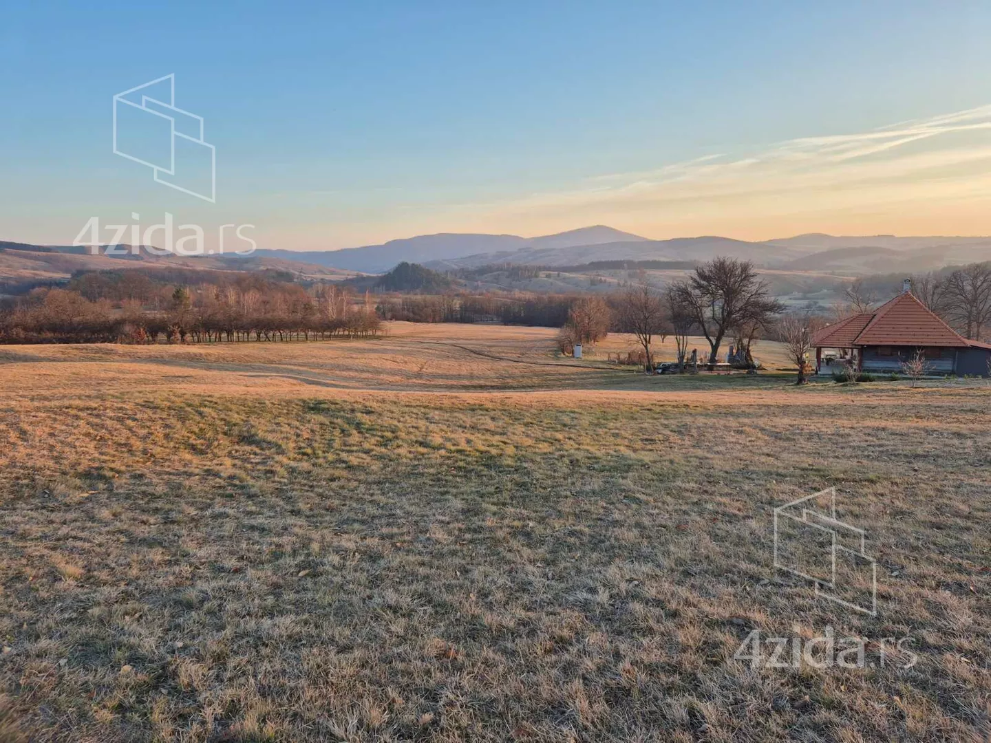 Građevinsko zemljište | 4zida