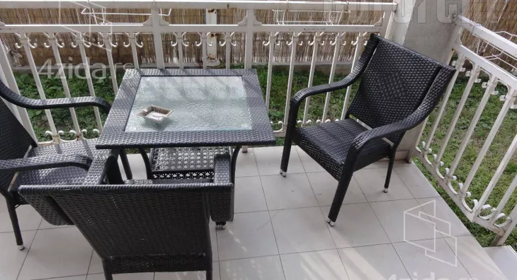 Četvoroiposoban stan | 4zida