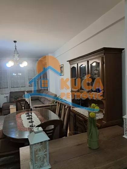 Prešernova | 4zida.rs