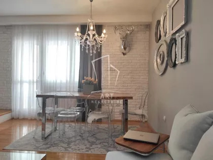 Mariborska | 4zida.rs