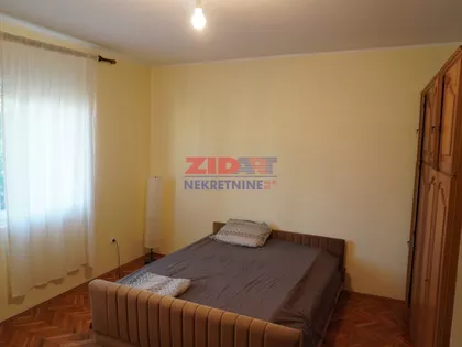 Prvomajska | 4zida.rs
