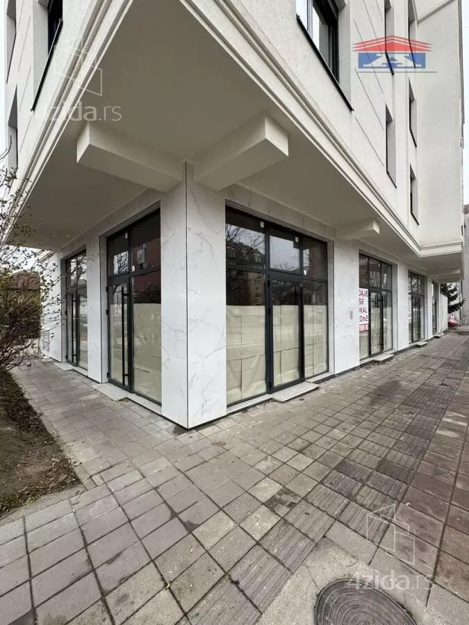 Poslovni prostor | 4zida
