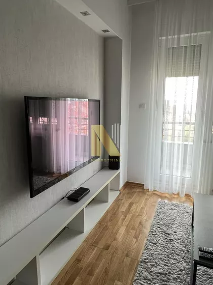 Bulevar Oslobođenja | 4zida.rs