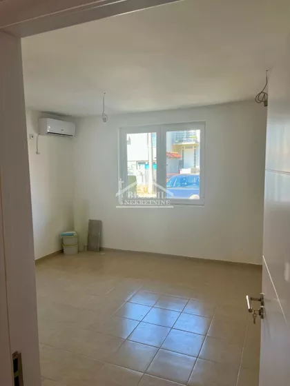 Boleč | 4zida.rs