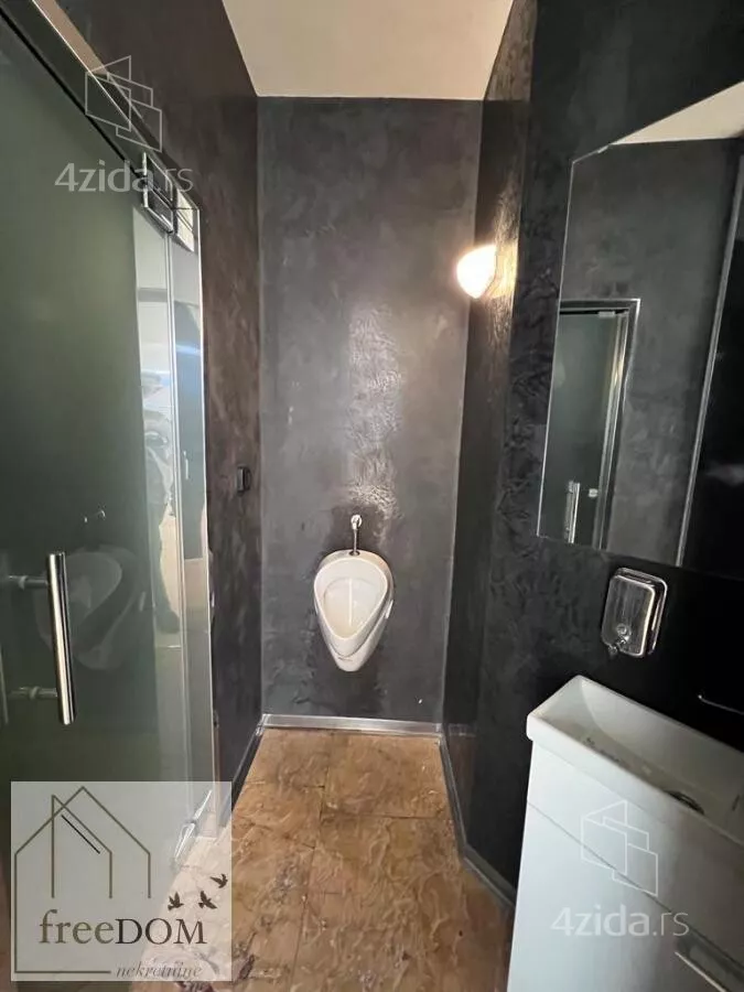 Poslovni prostor | 4zida