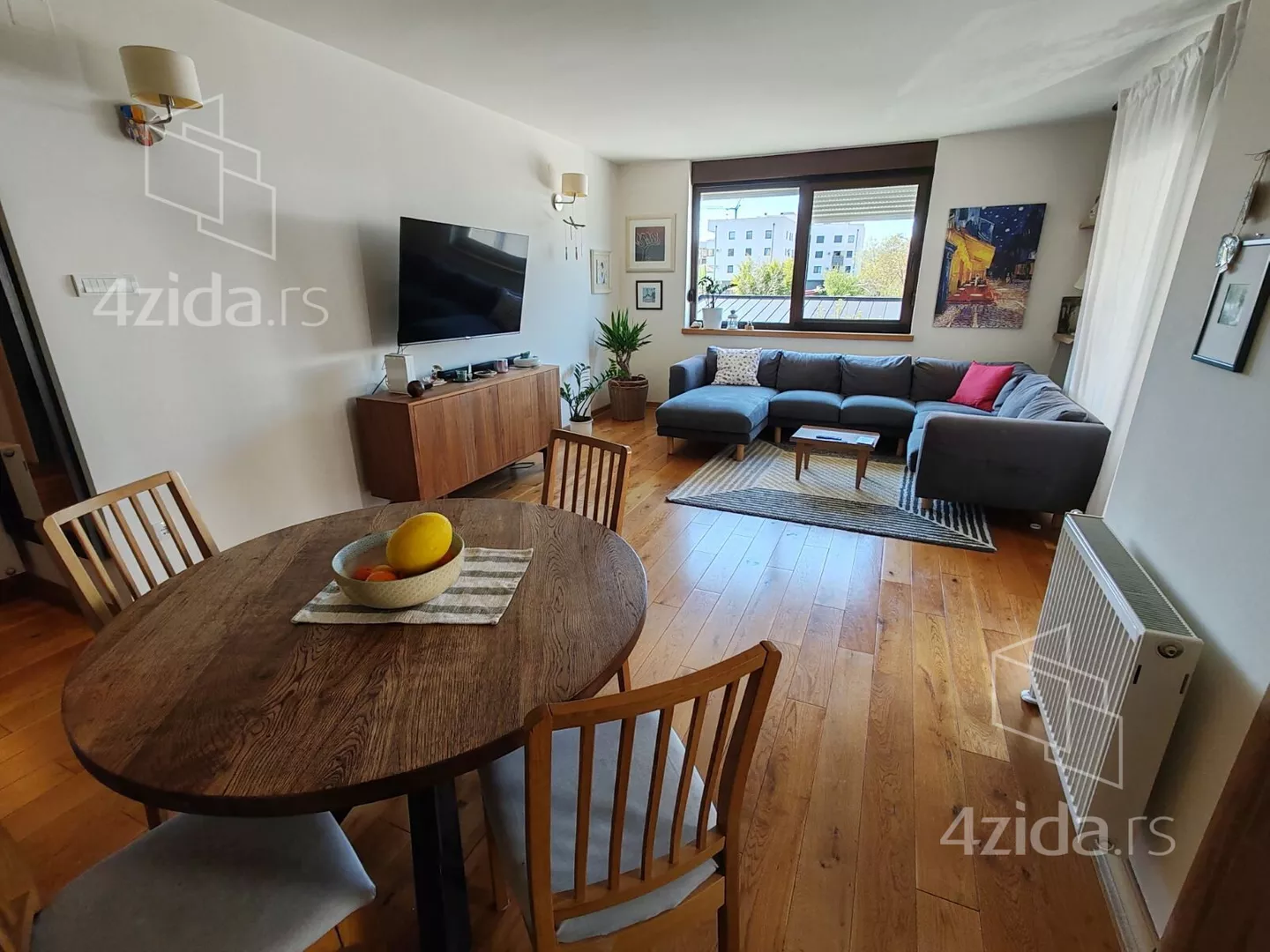 Trosoban stan | 4zida