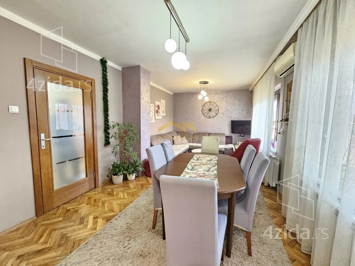 Četvorosoban stan | 4zida