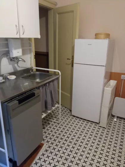 Patrijarha Varnave | 4zida.rs