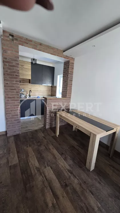 Donjovrežinska | 4zida.rs
