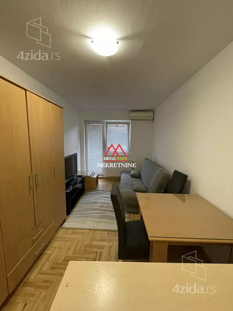 Garsonjera | 4zida
