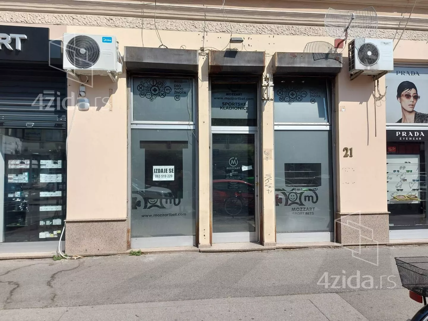 Lokal | 4zida