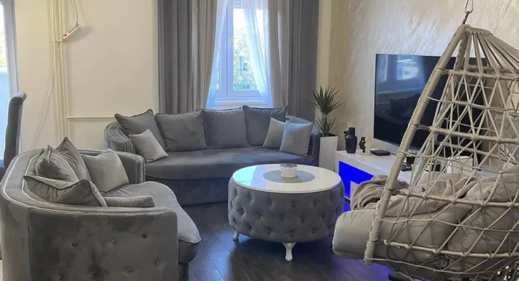 Četvoroiposoban stan | 4zida