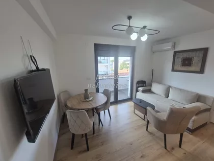 Centar preko Lepenice | 4zida.rs