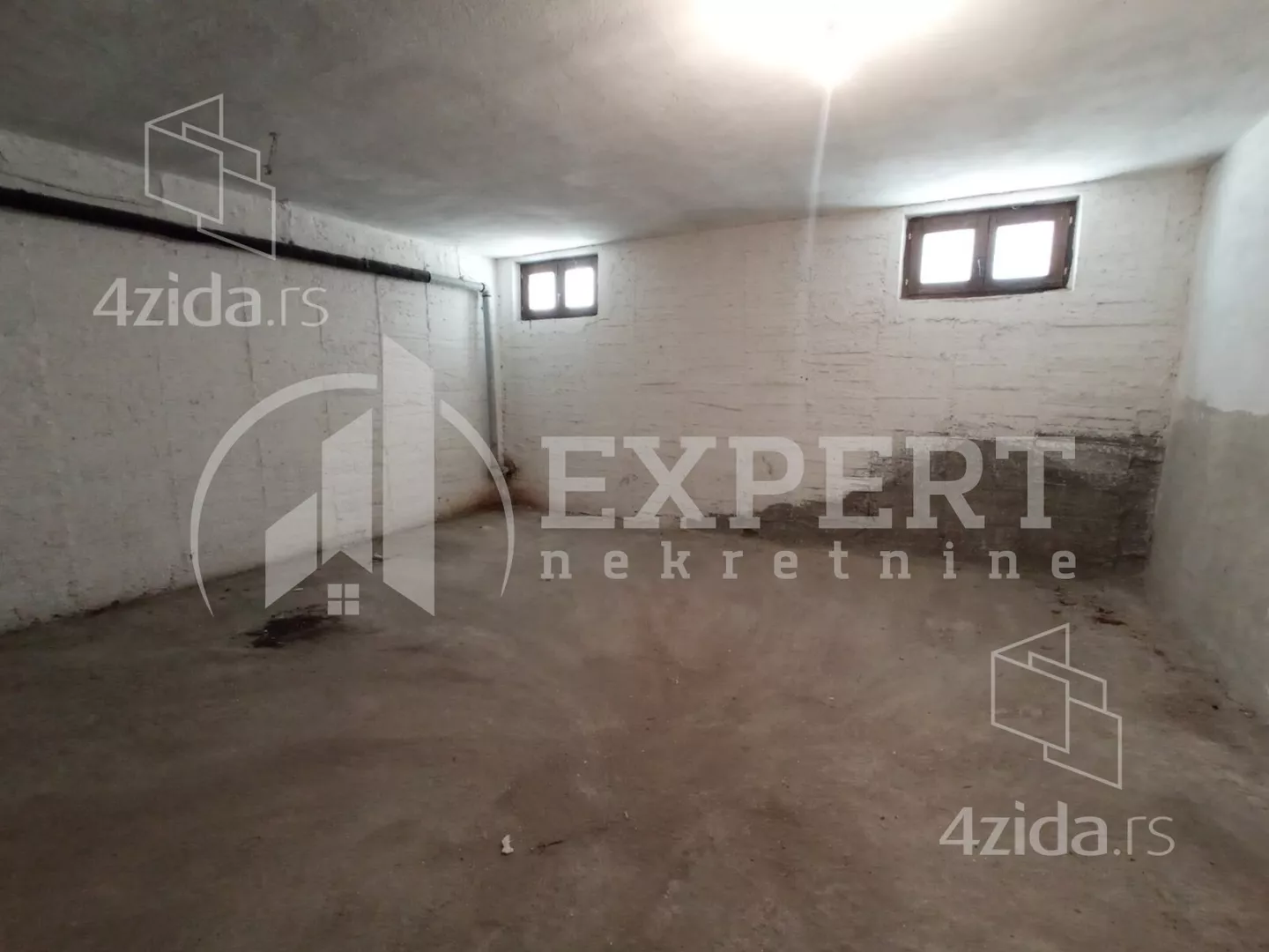 Lokal | 4zida