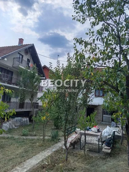 Selo Paleznica | 4zida.rs