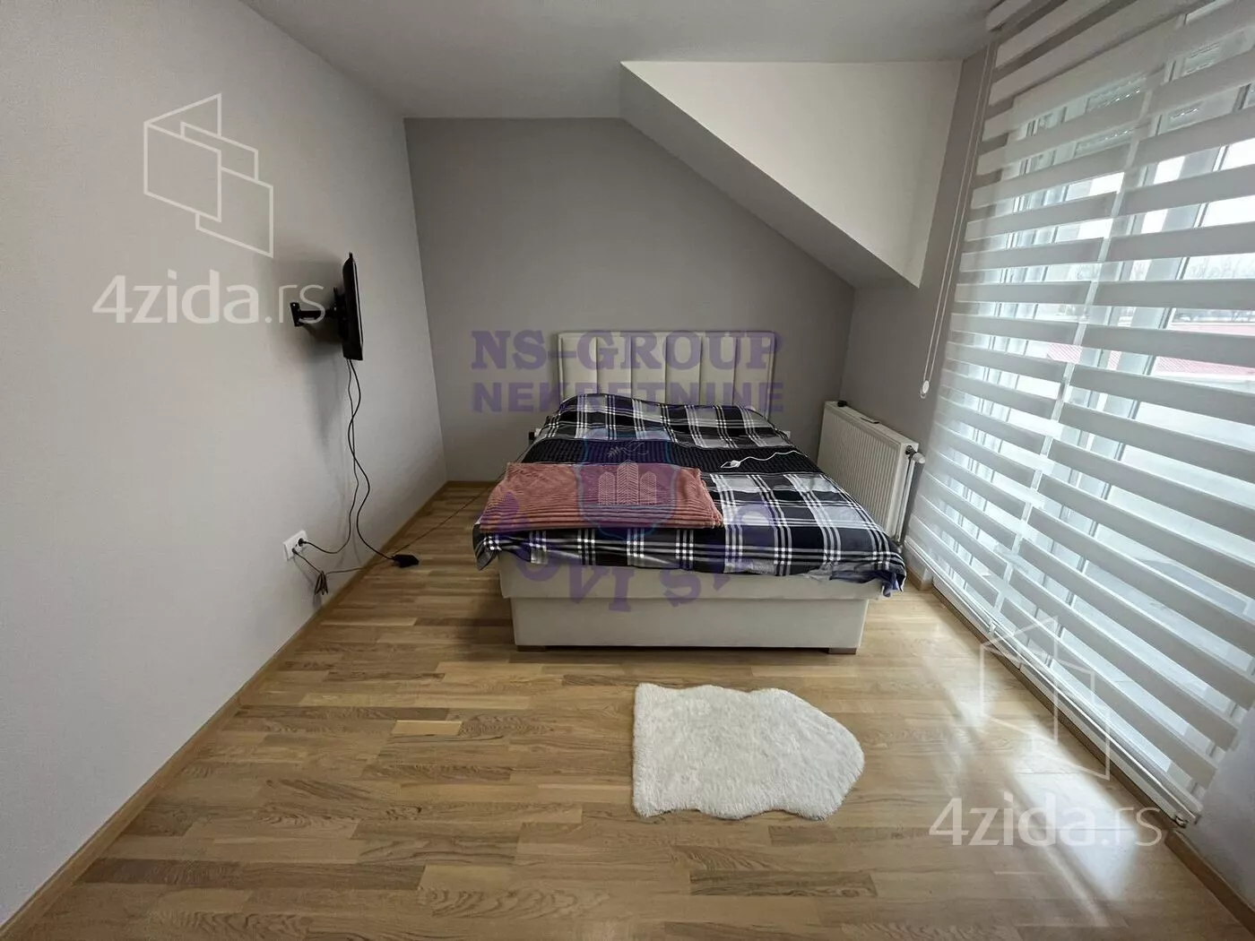 Četvorosoban stan | 4zida