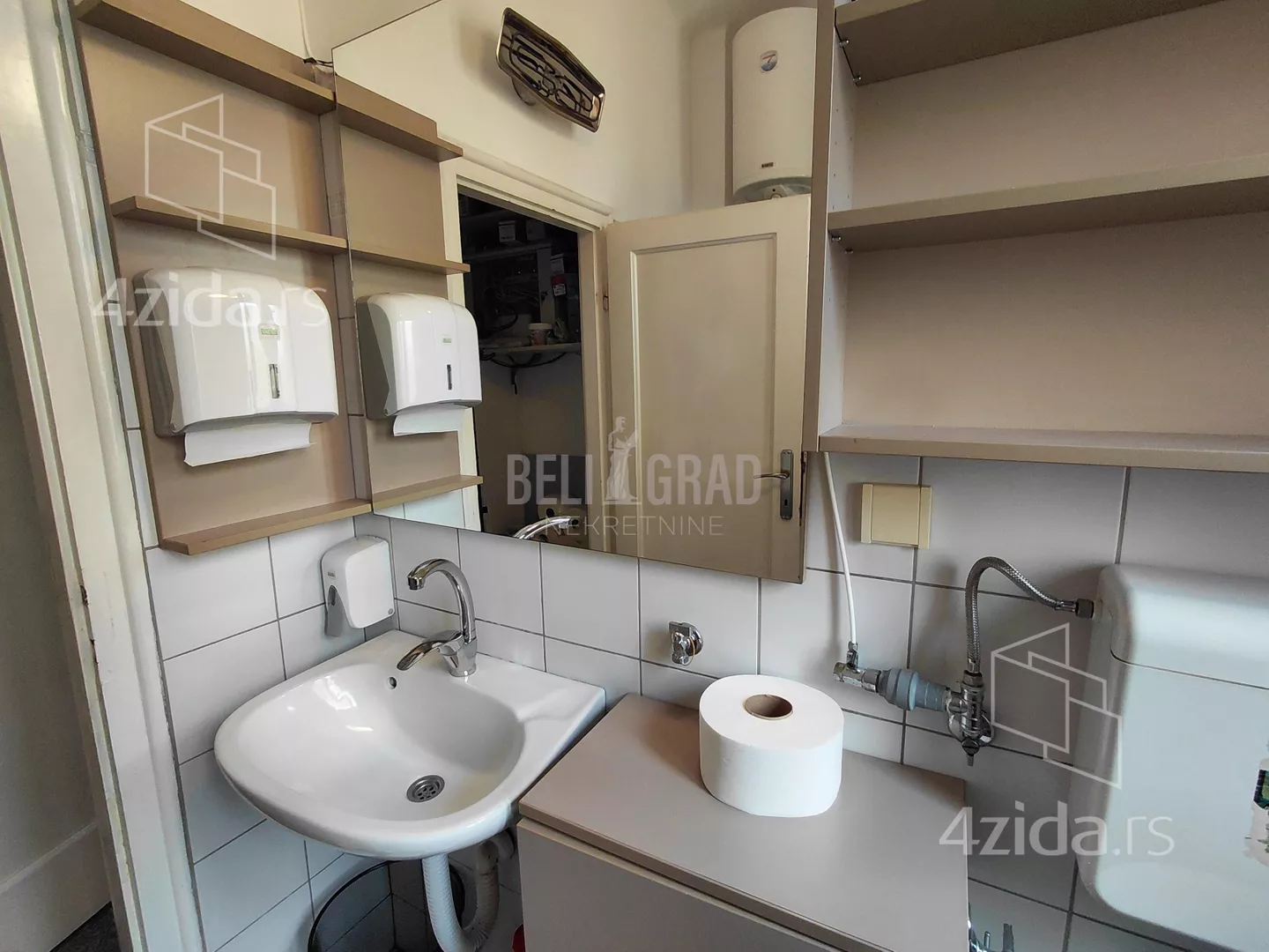 Troiposoban stan | 4zida