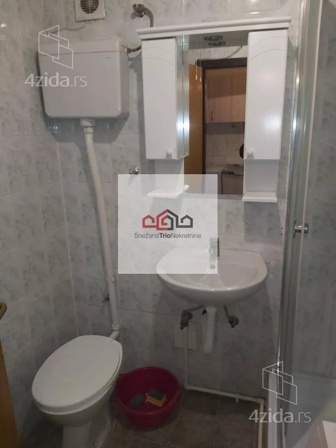 Garsonjera | 4zida