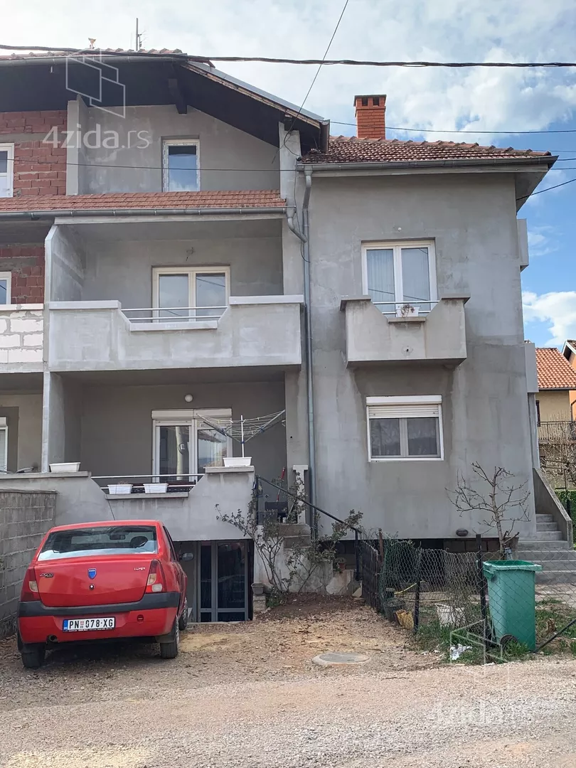 3-etažna kuća | 4zida