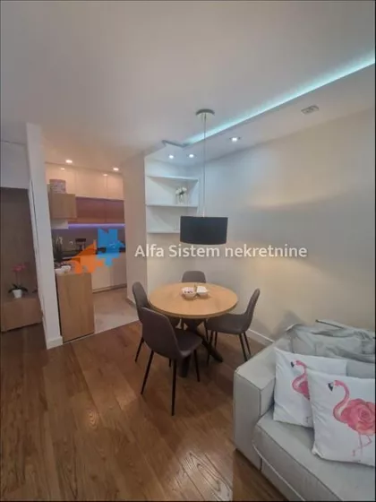 Južni Bulevar | 4zida.rs