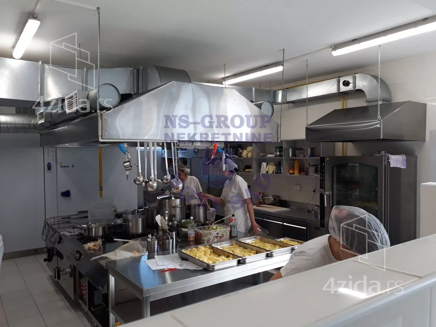 Poslovni prostor | 4zida