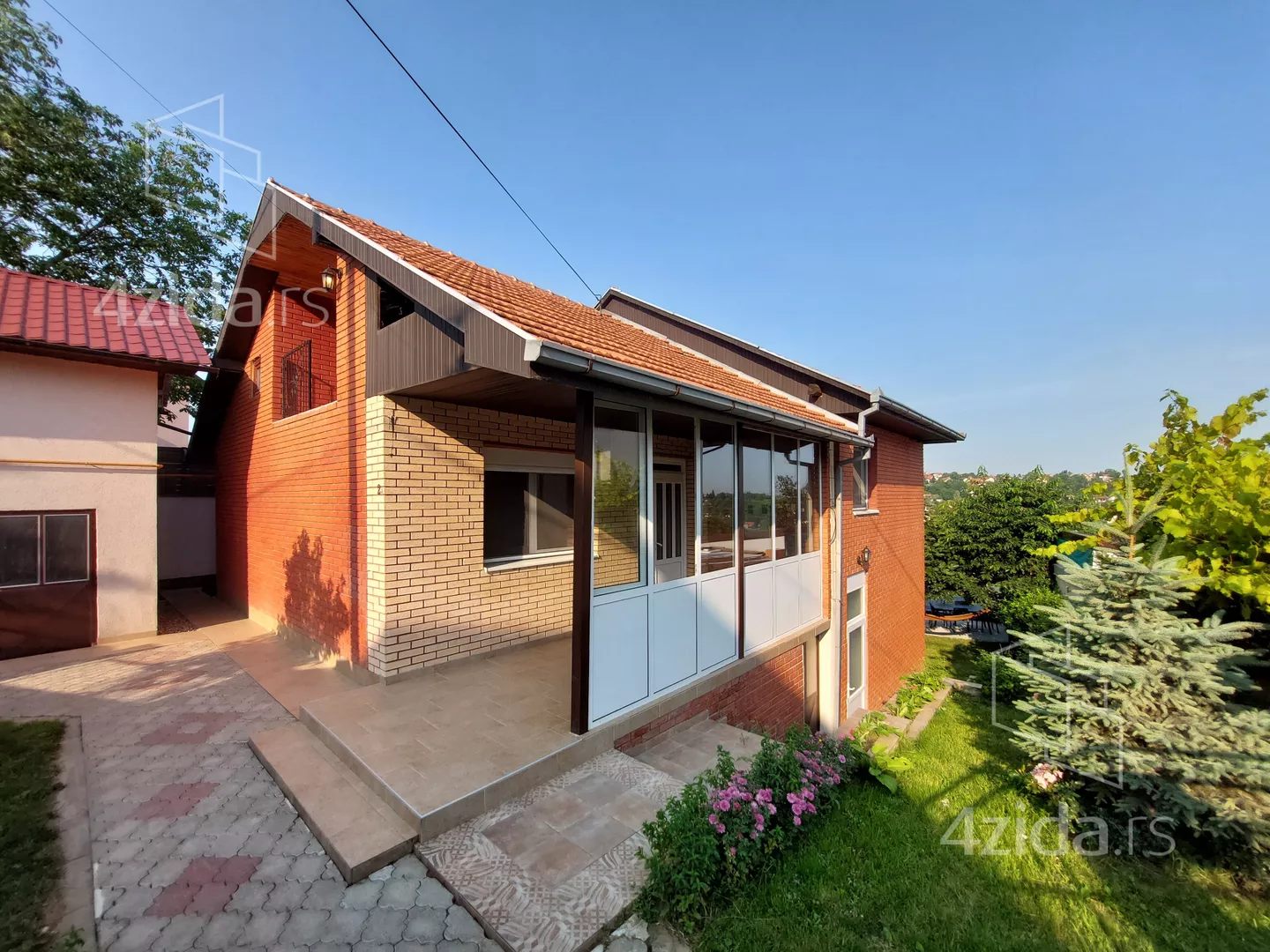 2-etažna kuća | 4zida