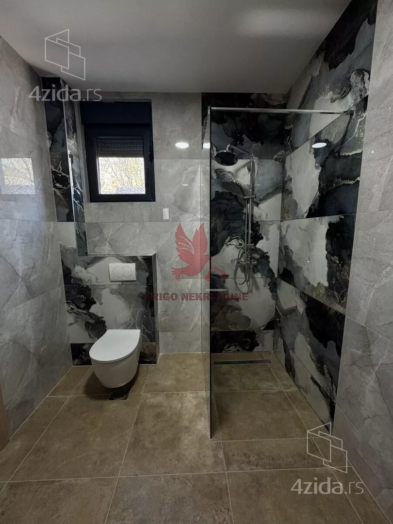 3-etažna kuća | 4zida