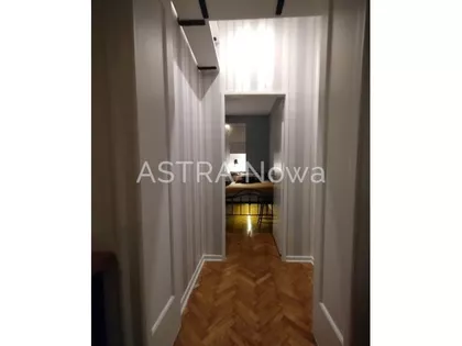 Vukov Spomenik | 4zida.rs