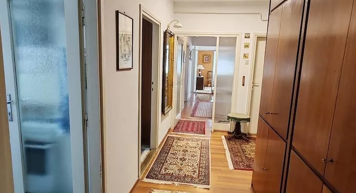Četvoroiposoban stan | 4zida